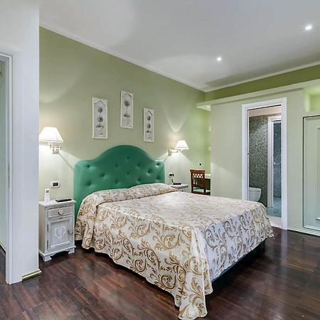 Bed and Breakfast Antico Platano à Rome Extérieur photo