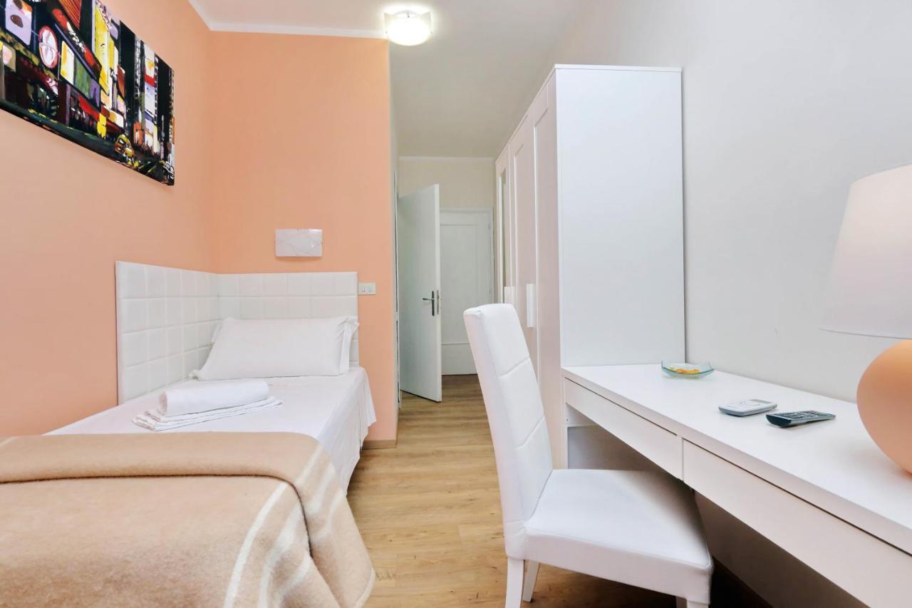 Bed and Breakfast Antico Platano à Rome Extérieur photo
