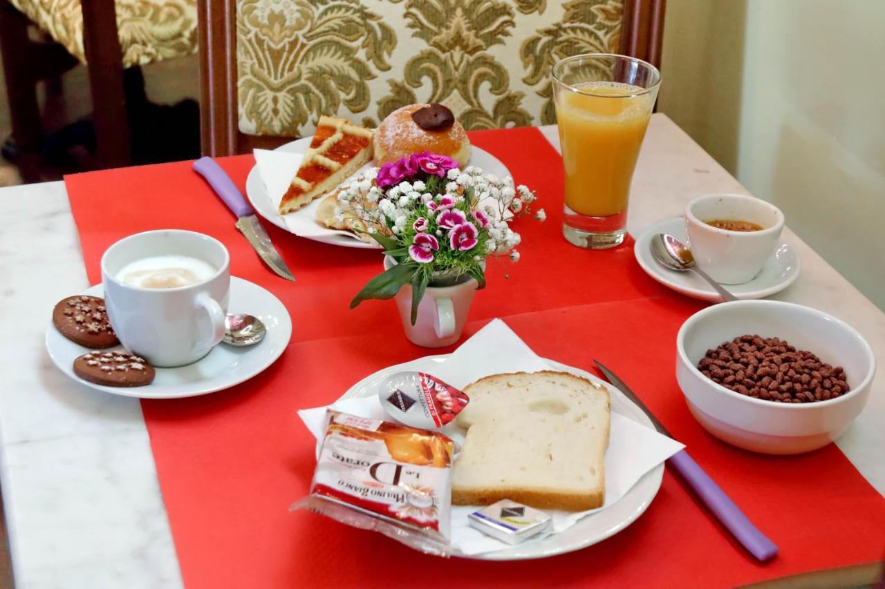 Bed and Breakfast Antico Platano à Rome Extérieur photo